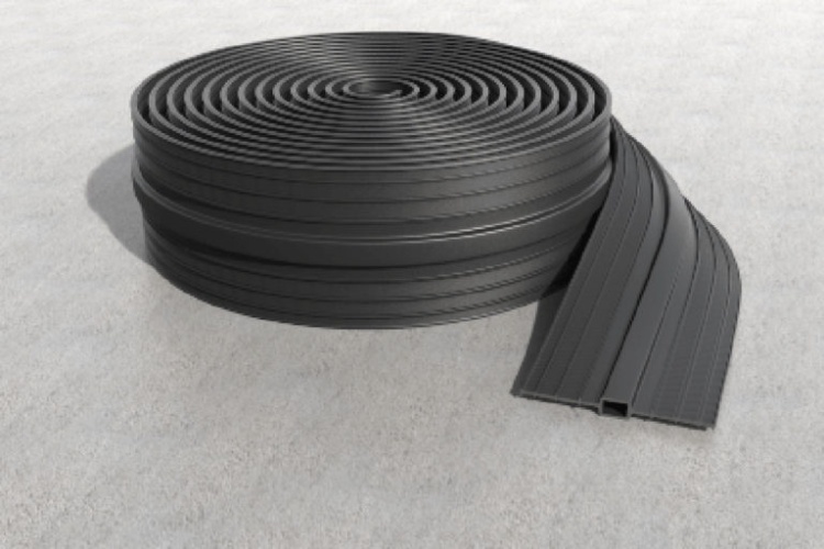 Гидрошпонка ИКОПАЛ ДН-РУ 320/35/50 прижимная внутренний угол (0,32м*20м)